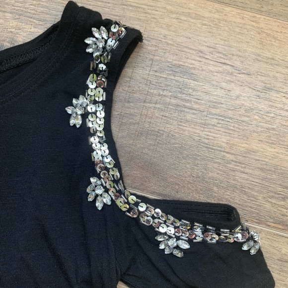 Embelkished Cold Shoulder Top - Picture 2 of 3